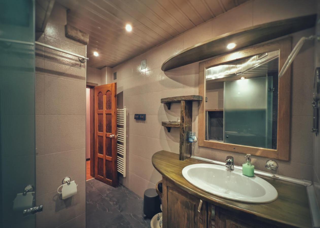 Тhe Bohemian Lodge-Entire House With Sauna Veliko Tarnovo Exterior photo