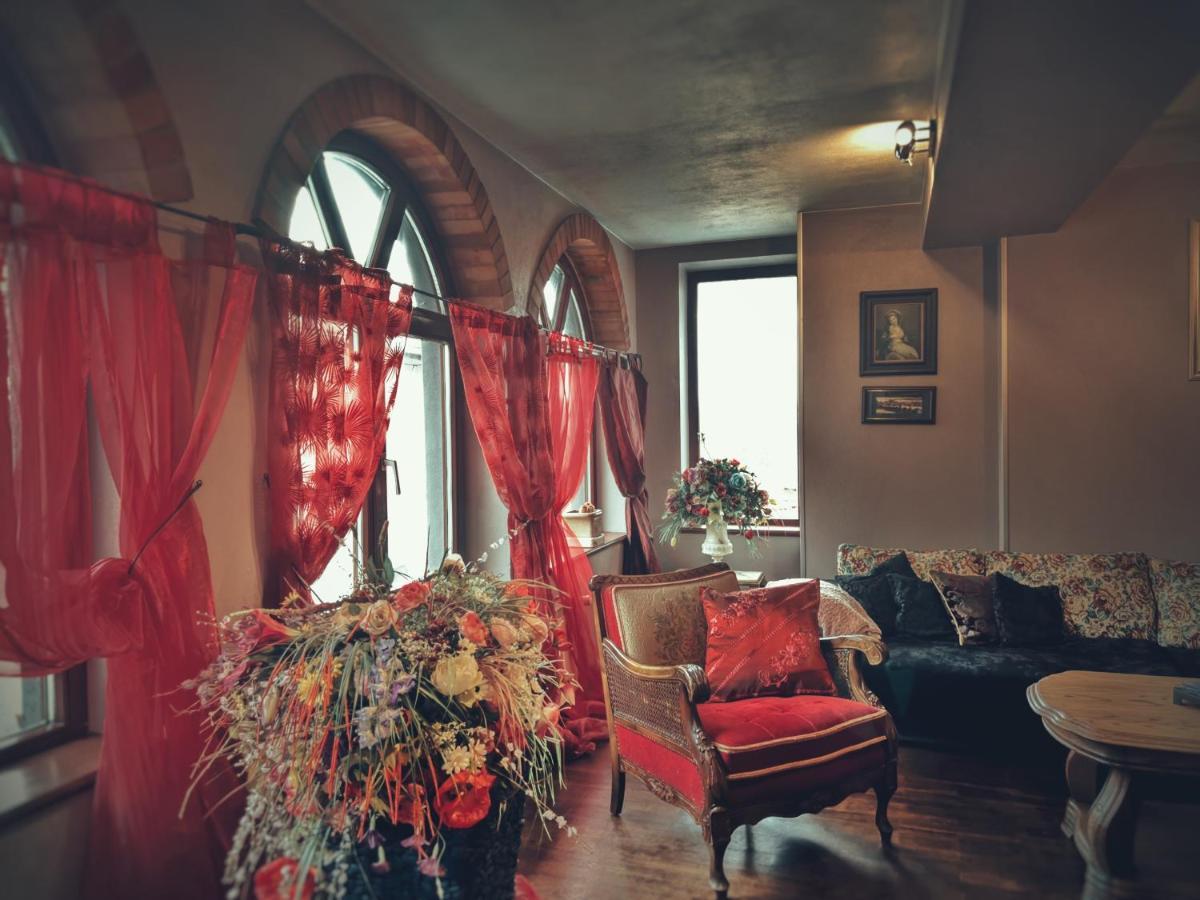 Тhe Bohemian Lodge-Entire House With Sauna Veliko Tarnovo Exterior photo